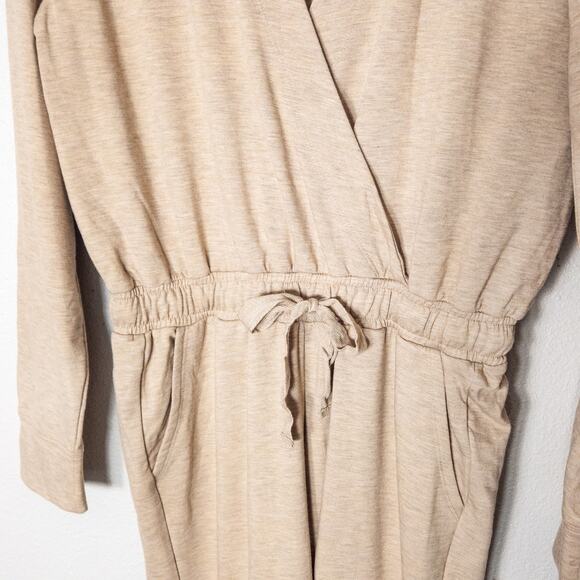 Splendid Knit Jumpsuit Beige Size Medium Neutral Minimalist Loungewear - Picture 4 of 9